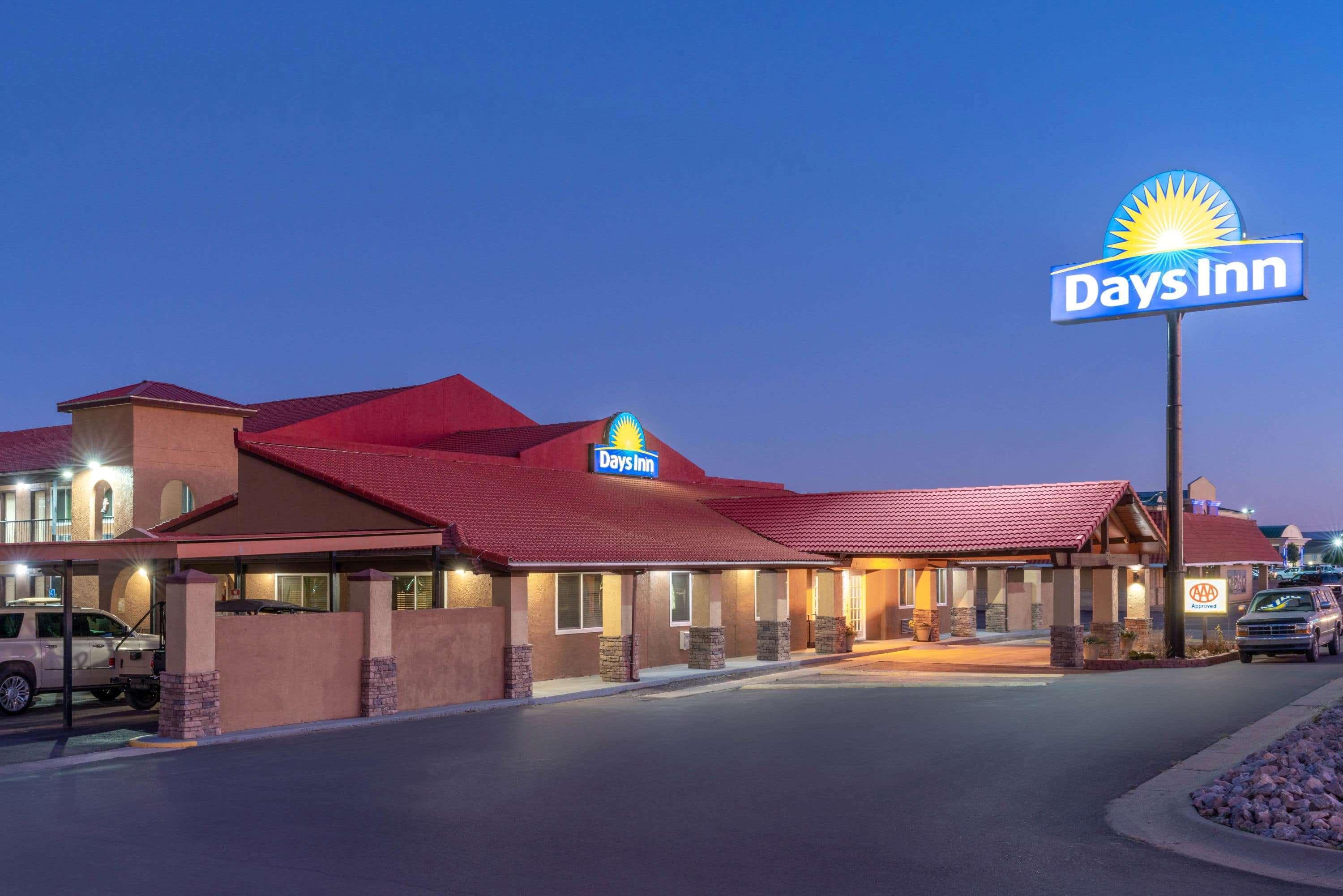 Days Inn By Wyndham Grants Ngoại thất bức ảnh